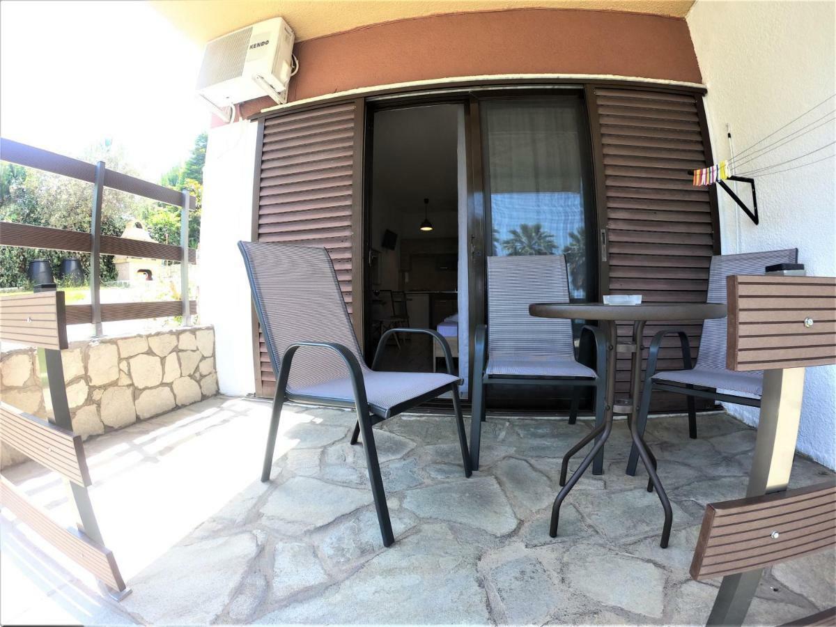 Pension Karvounoskala Stratonion Exterior foto